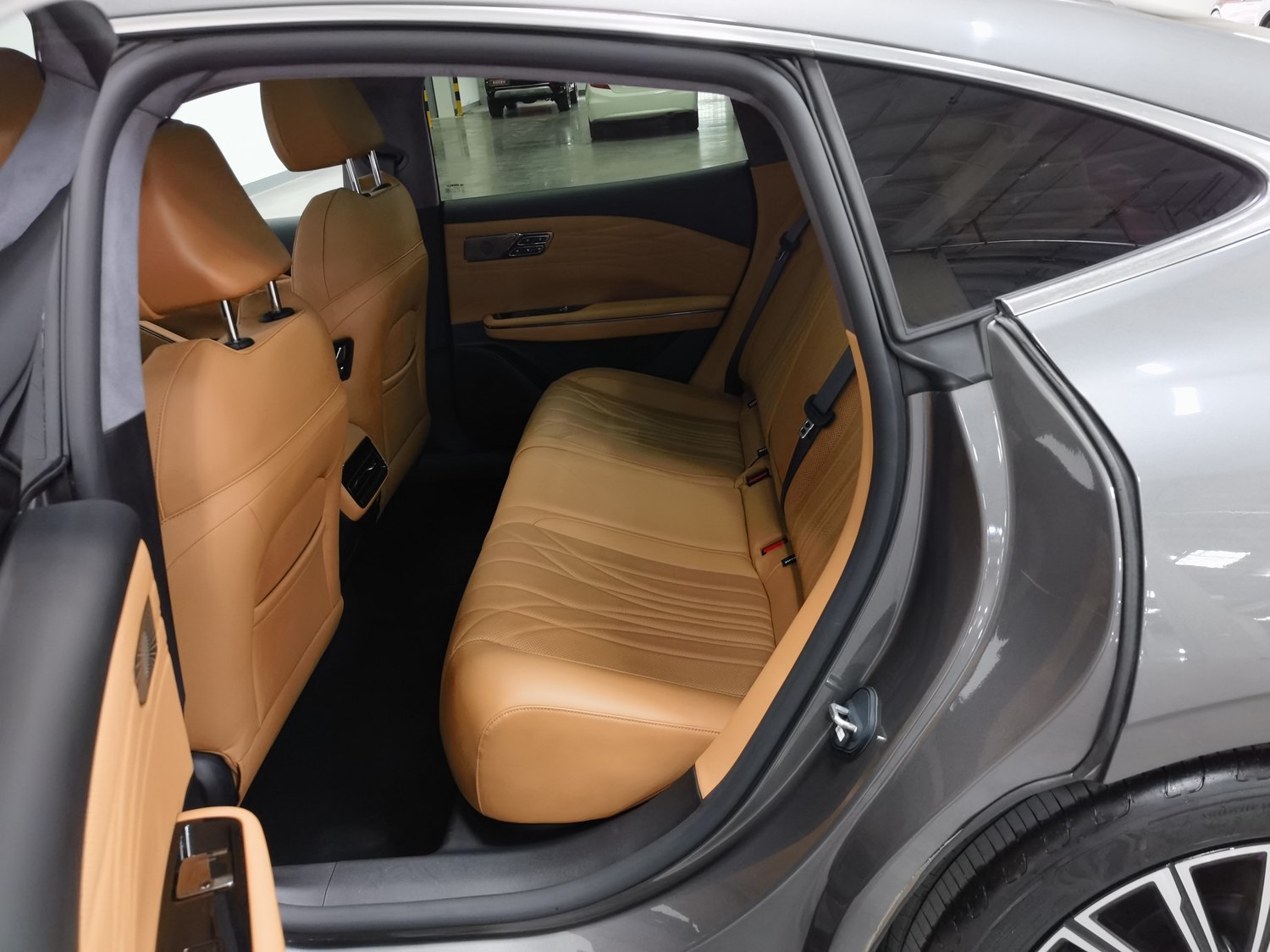 Used Geely Galaxy 银河星耀8 2025 1.5 AT