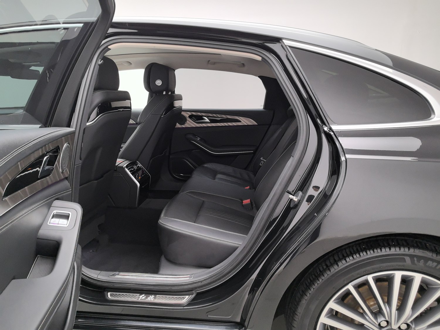 Used Hongqi H9 2022 2.0 AT