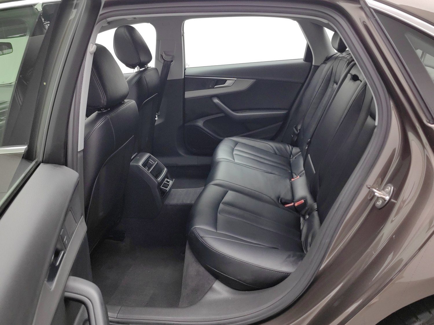 Used Audi A4L 2018 2.0 AT