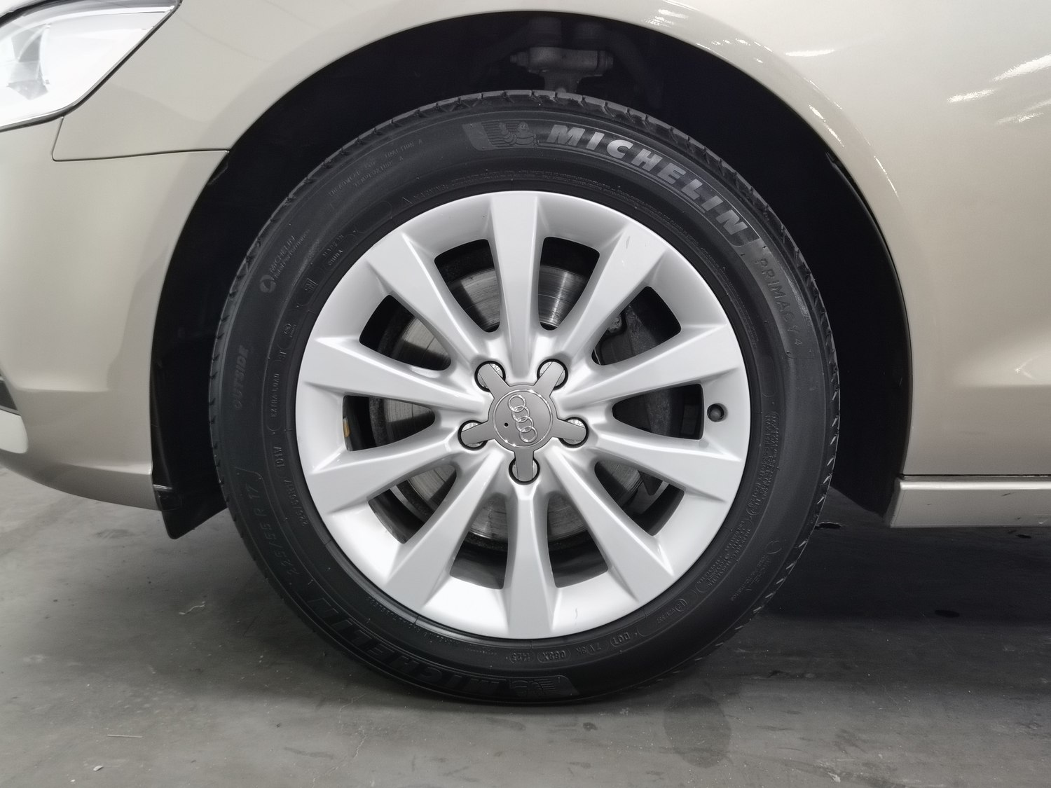 Used Audi A6L 2014 2.0 AT