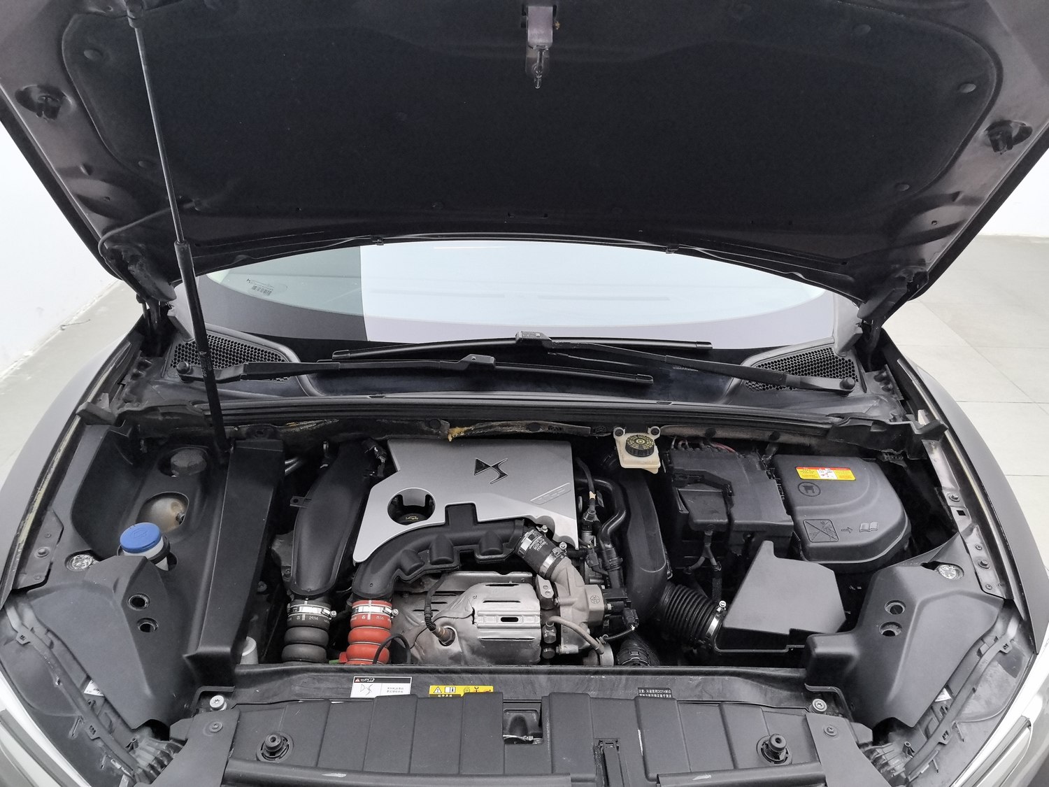 Used DS DS 6 2014 1.6 AT