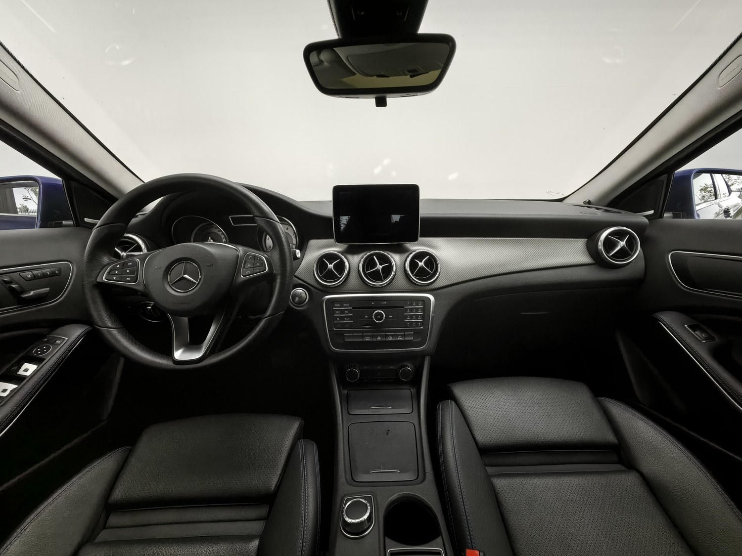 Used Mercedes-Benz GLA 2016 1.6 AT
