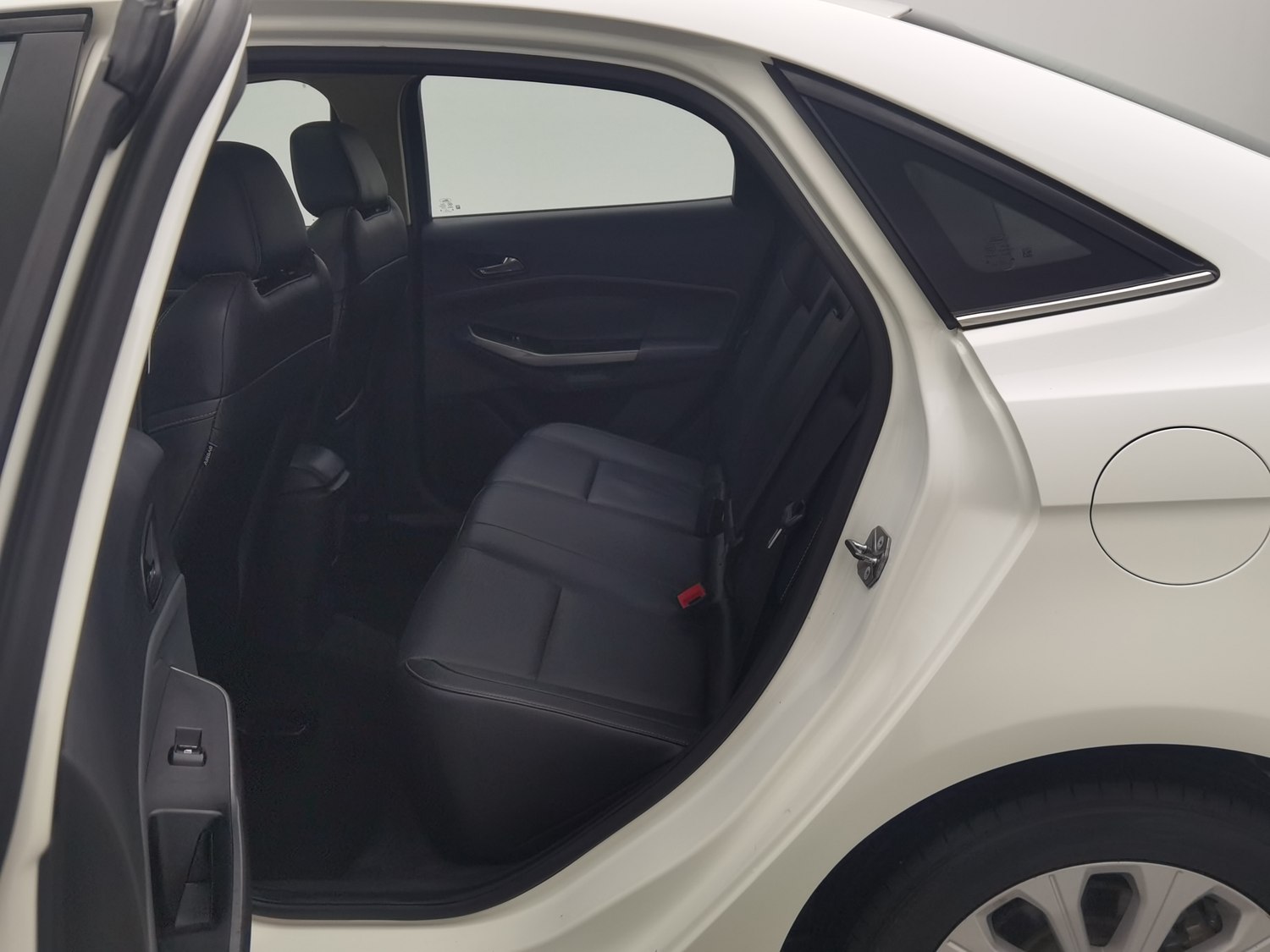 Used Ford Escort 2015 1.5 MT