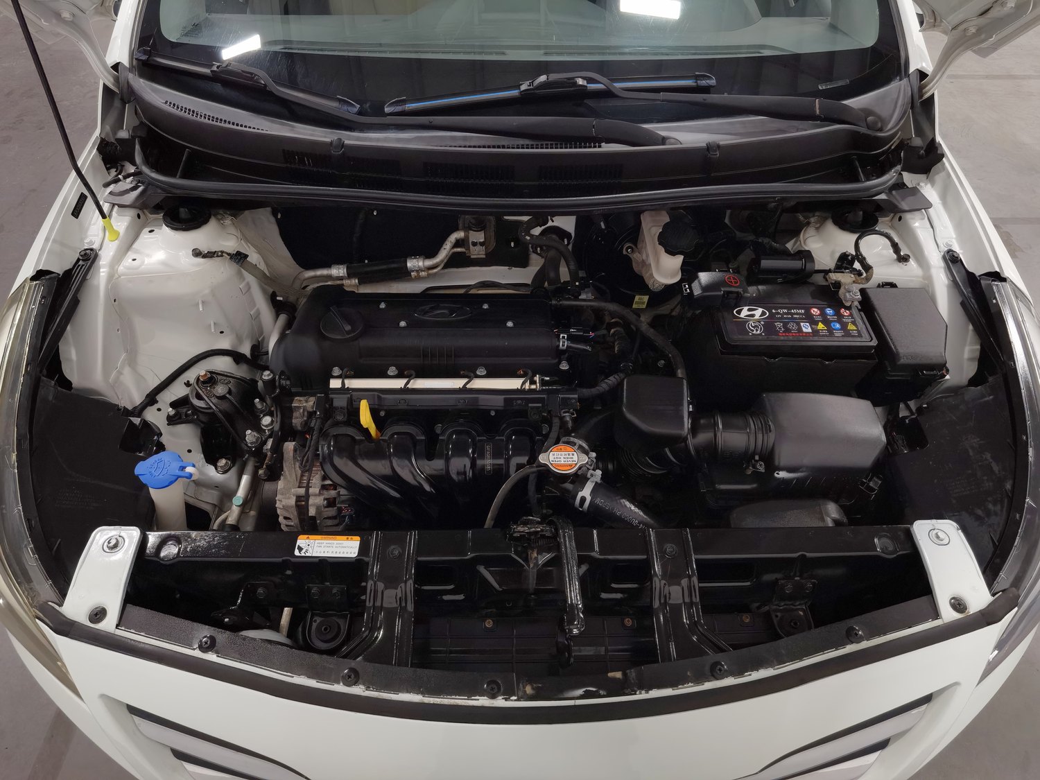 Used Hyundai Reina 2016 1.4 MT
