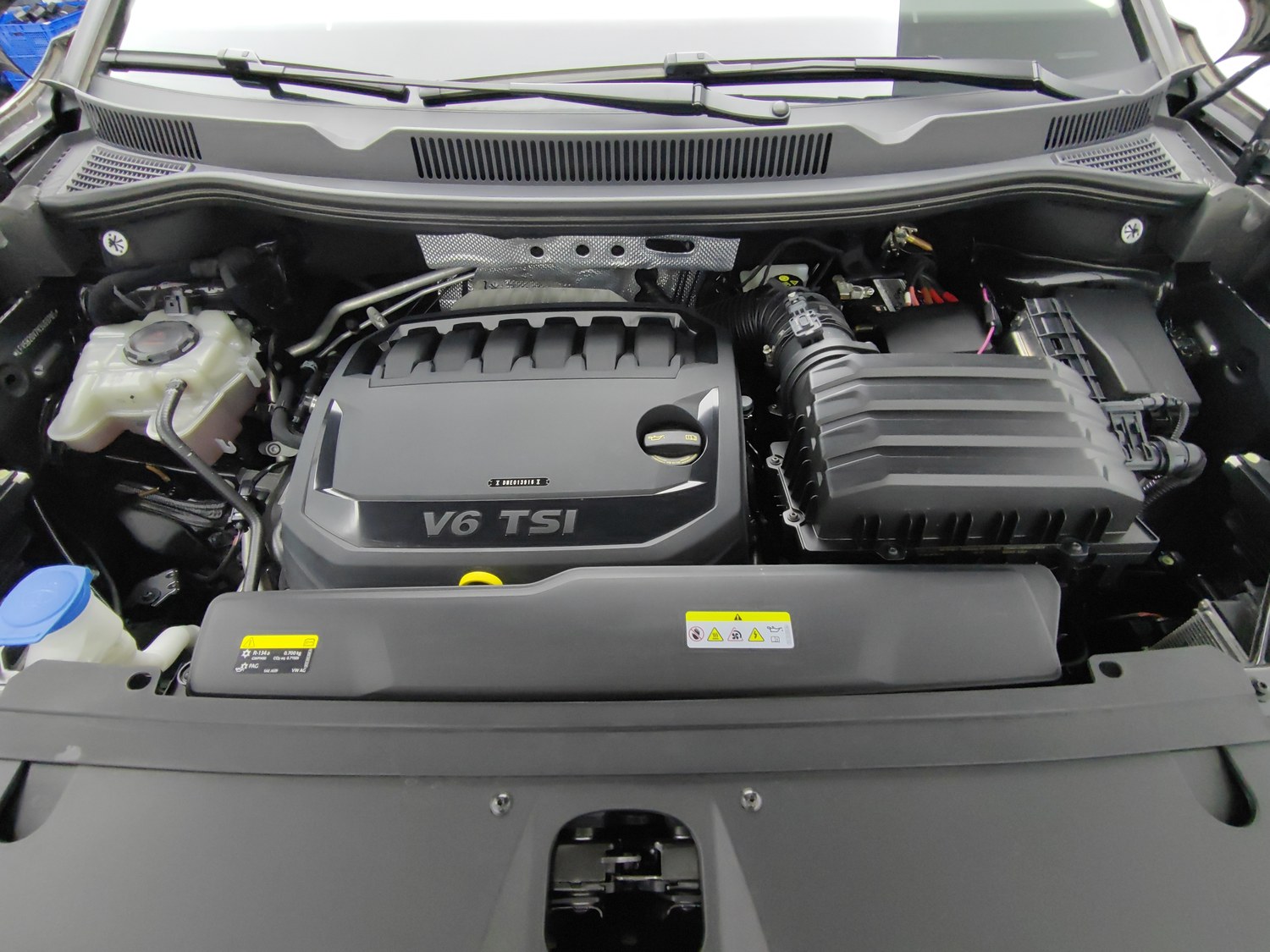 Used Volkswagen Tavendor 2022 2.5 AT