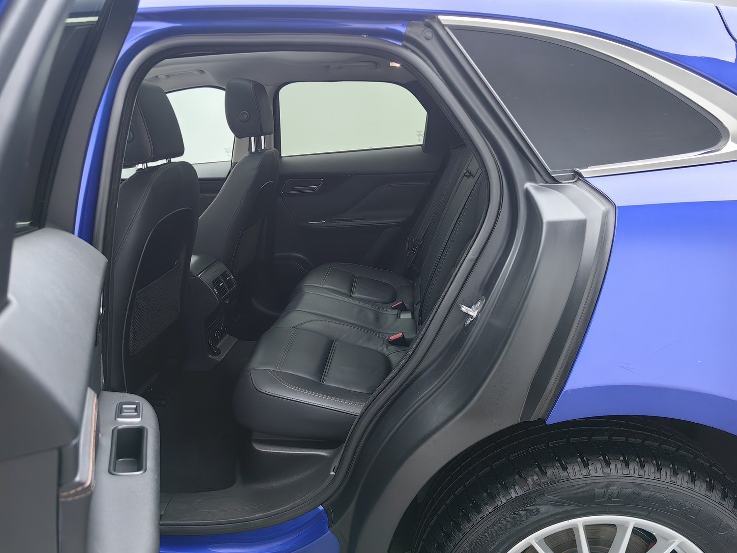 Used Jaguar F-PACE 2018 2.0 AT