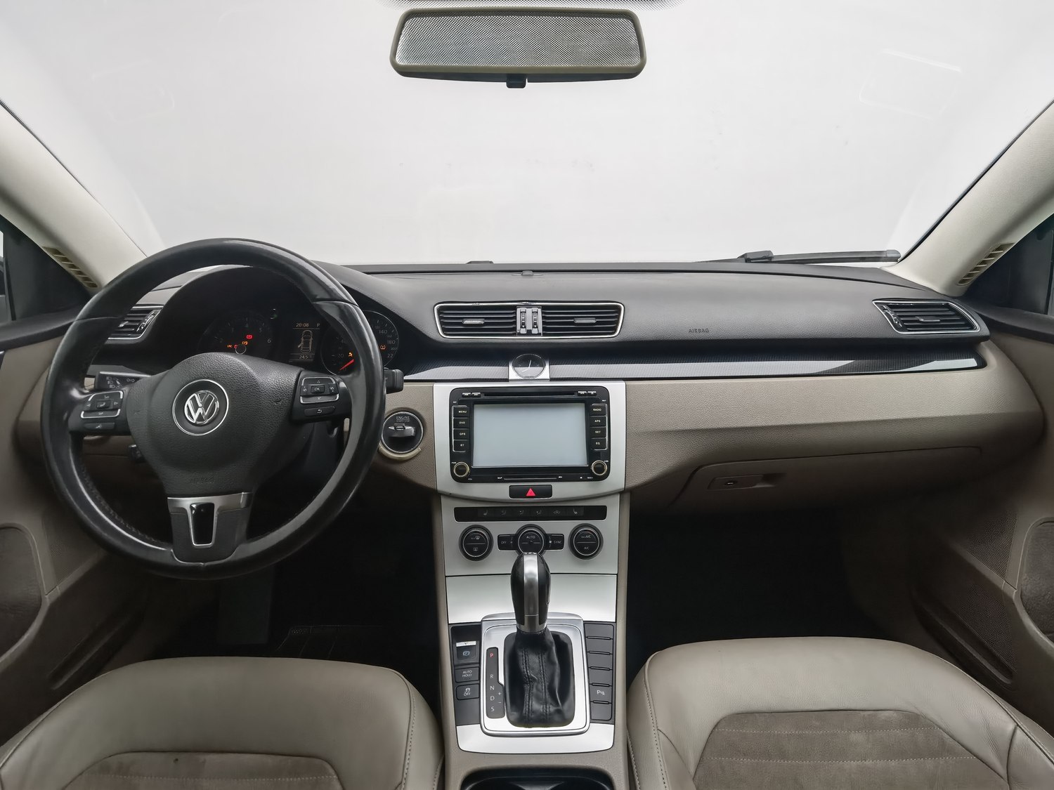 Used Volkswagen Magotan 2015 1.8 AT