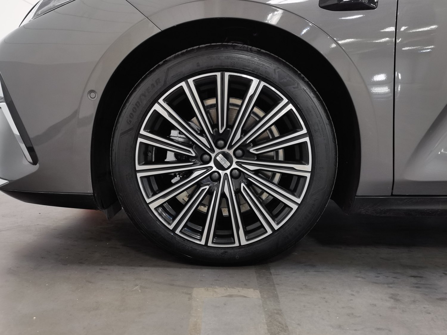 Used Geely Galaxy 银河星耀8 2025 1.5 AT
