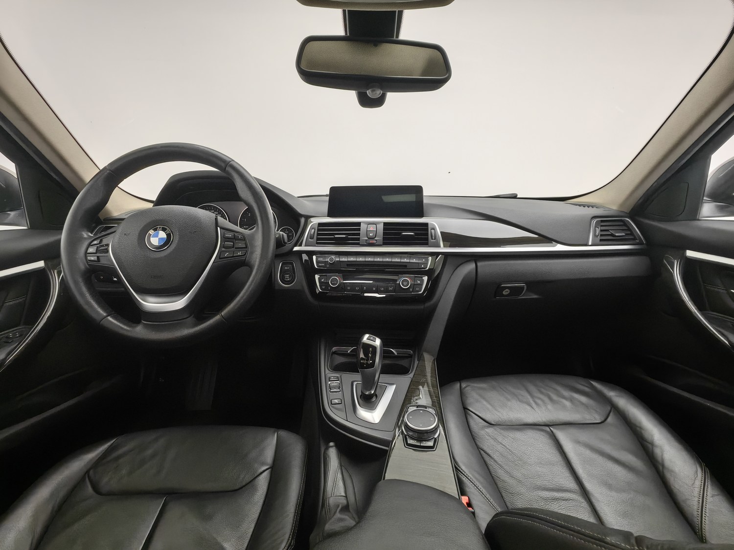 Used BMW 3 Series 2016 2.0 AT