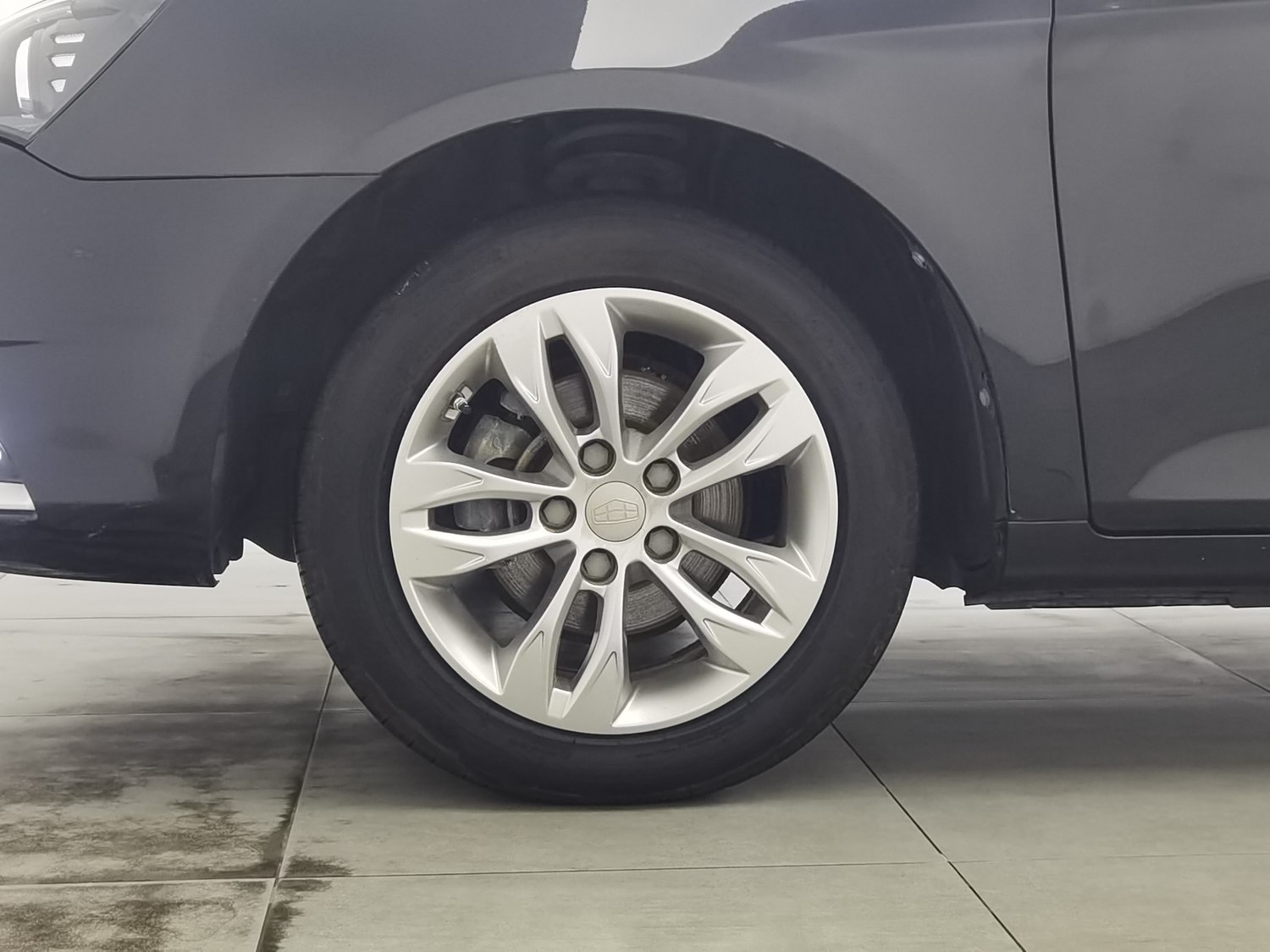 Used Geely Emgrand 2016 1.5 MT