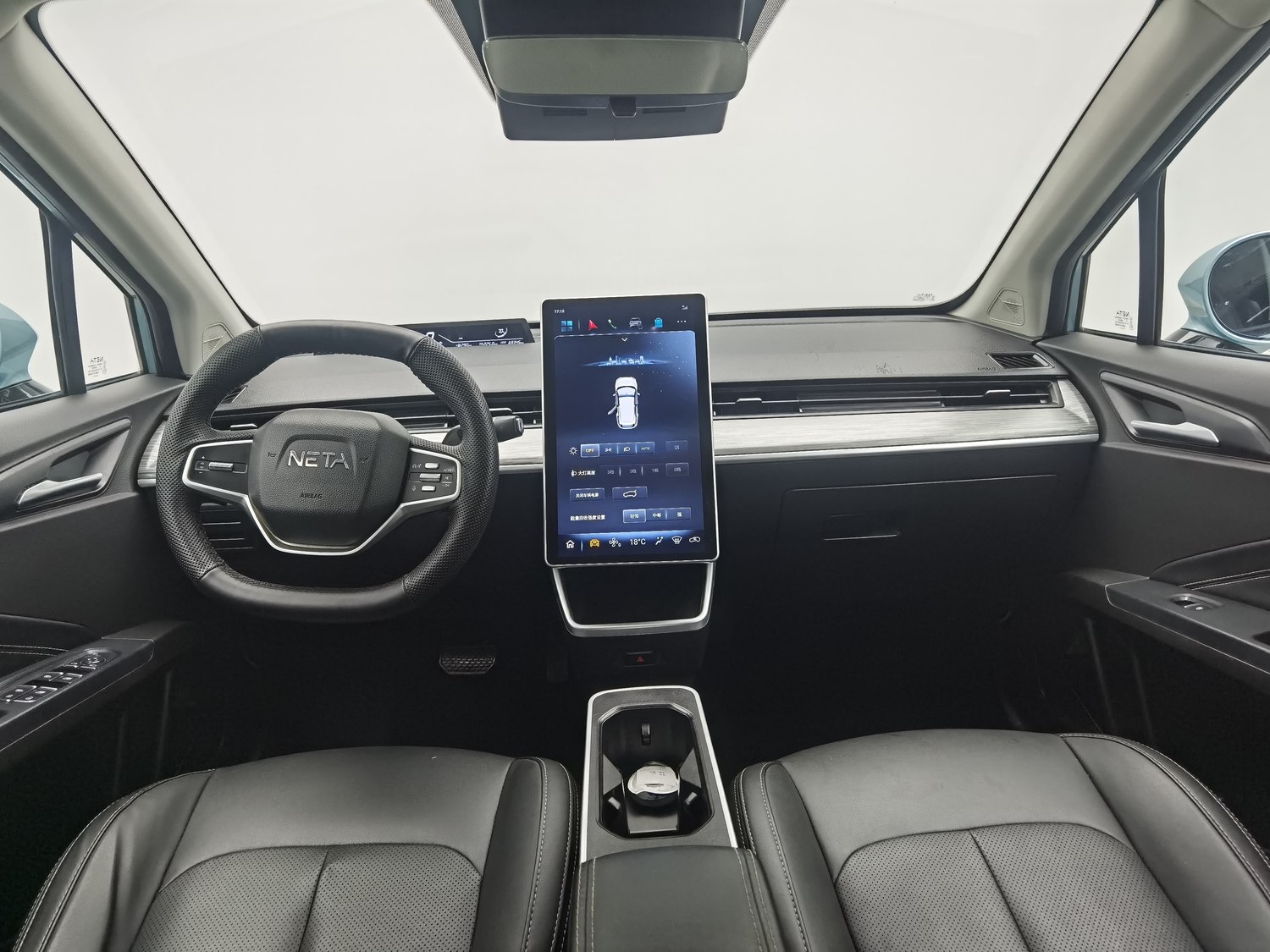 Used Neta V 2022