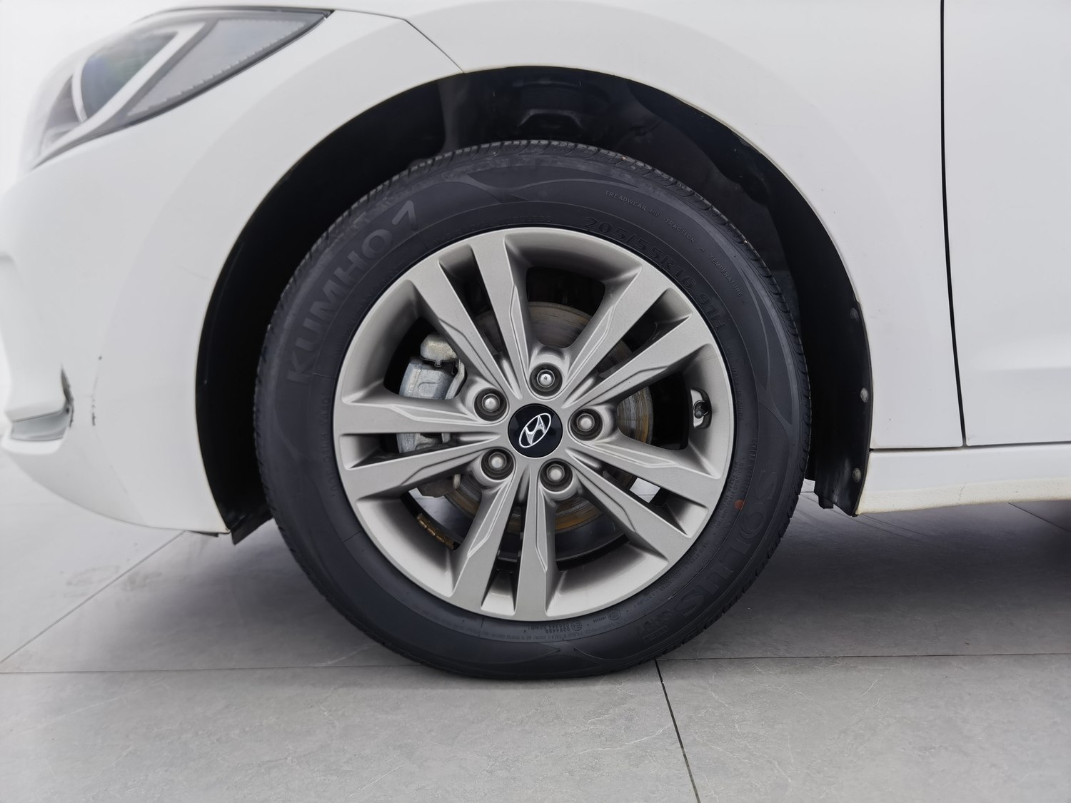 Used Hyundai Elantra Lingdong 2016 1.6 MT