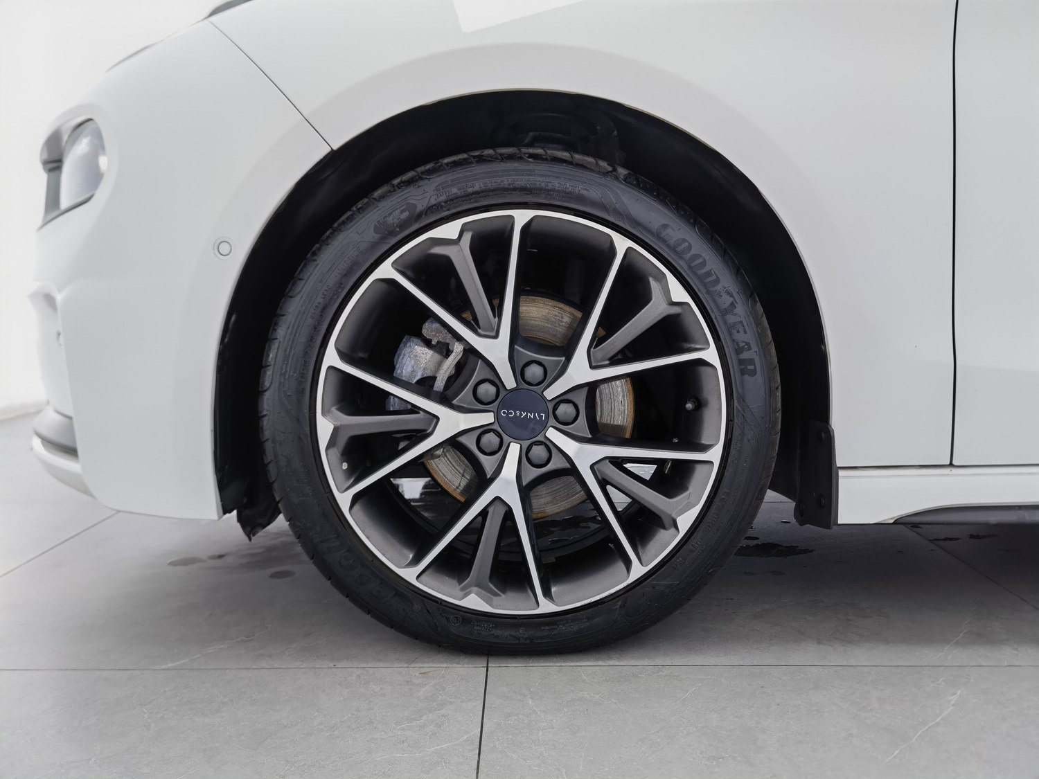 Used Lynk & Co 03 2018 1.5 AT