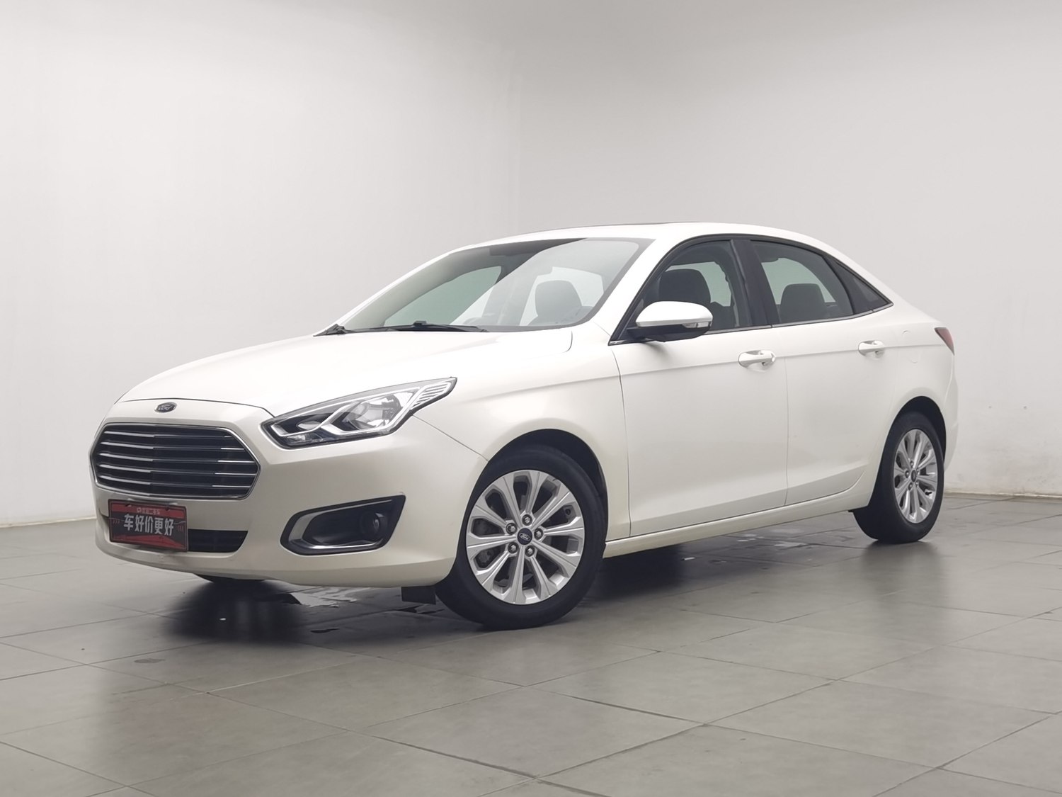 Used Ford Escort 2015 1.5 MT