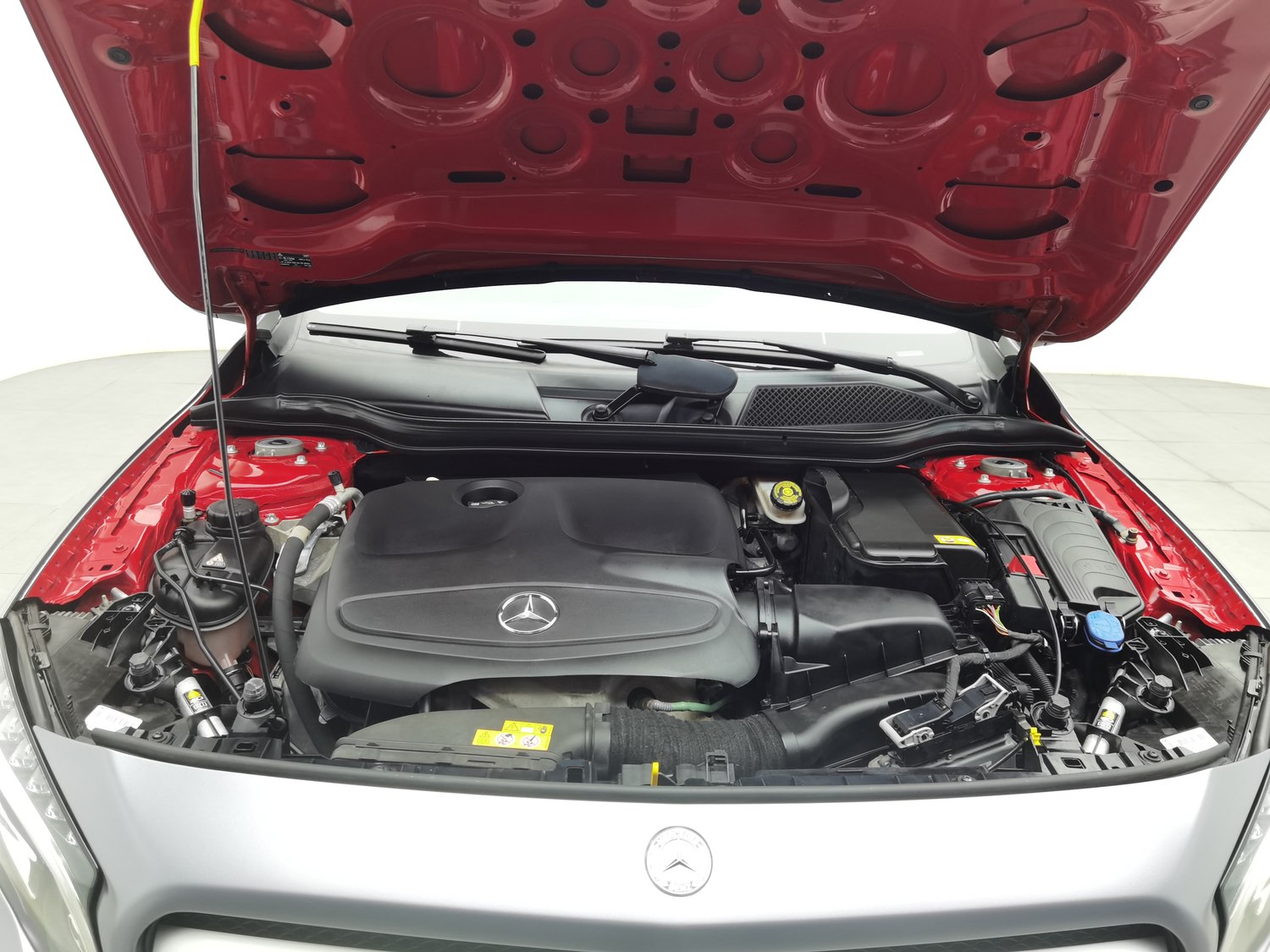 Used Mercedes-Benz GLA 2016 1.6 AT