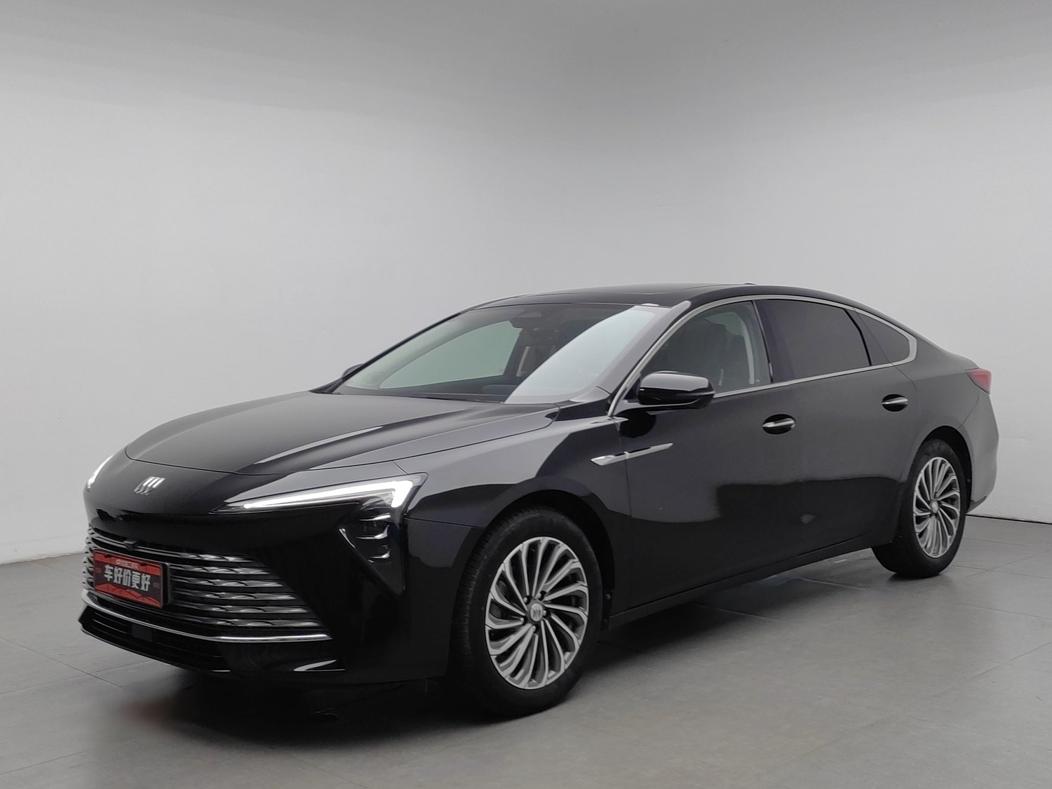 Used Buick LaCrosse 2023 2.0 AT