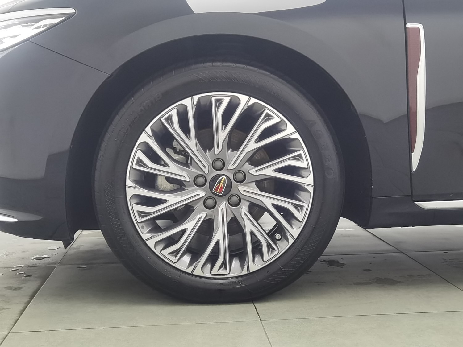 Used Hongqi H5 2023 2.0 AT