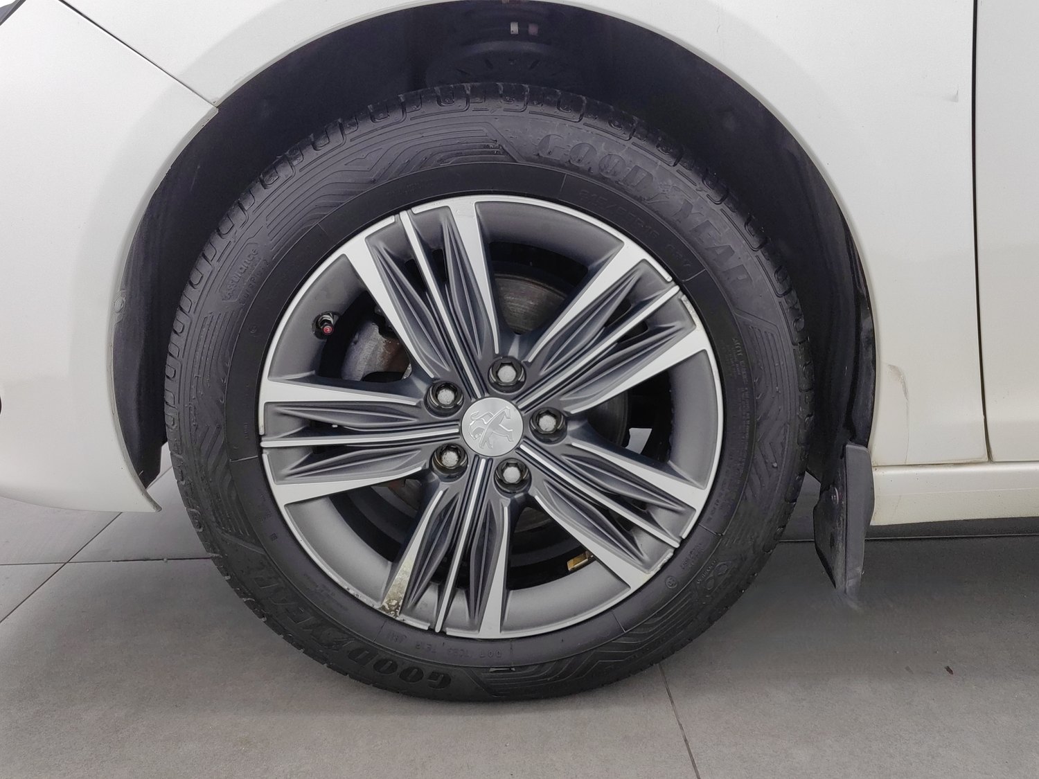 Used Peugeot 308 2016 1.6 AT