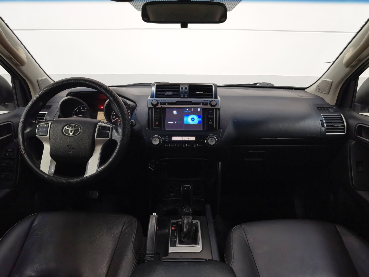 Used Toyota Prado 2016 2.7 AT