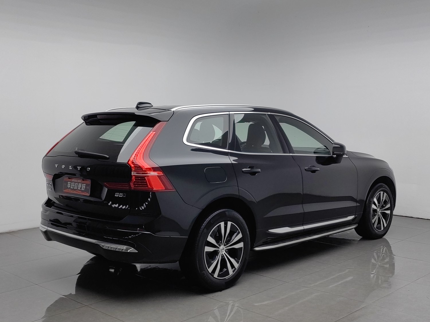 Used Volvo XC60 2023 2.0 AT