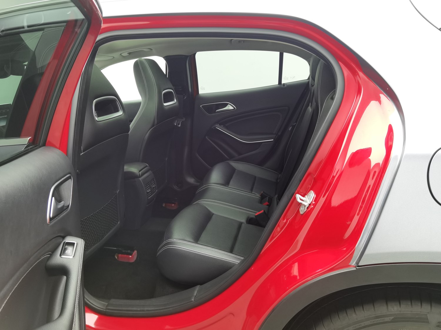Used Mercedes-Benz GLA 2016 1.6 AT