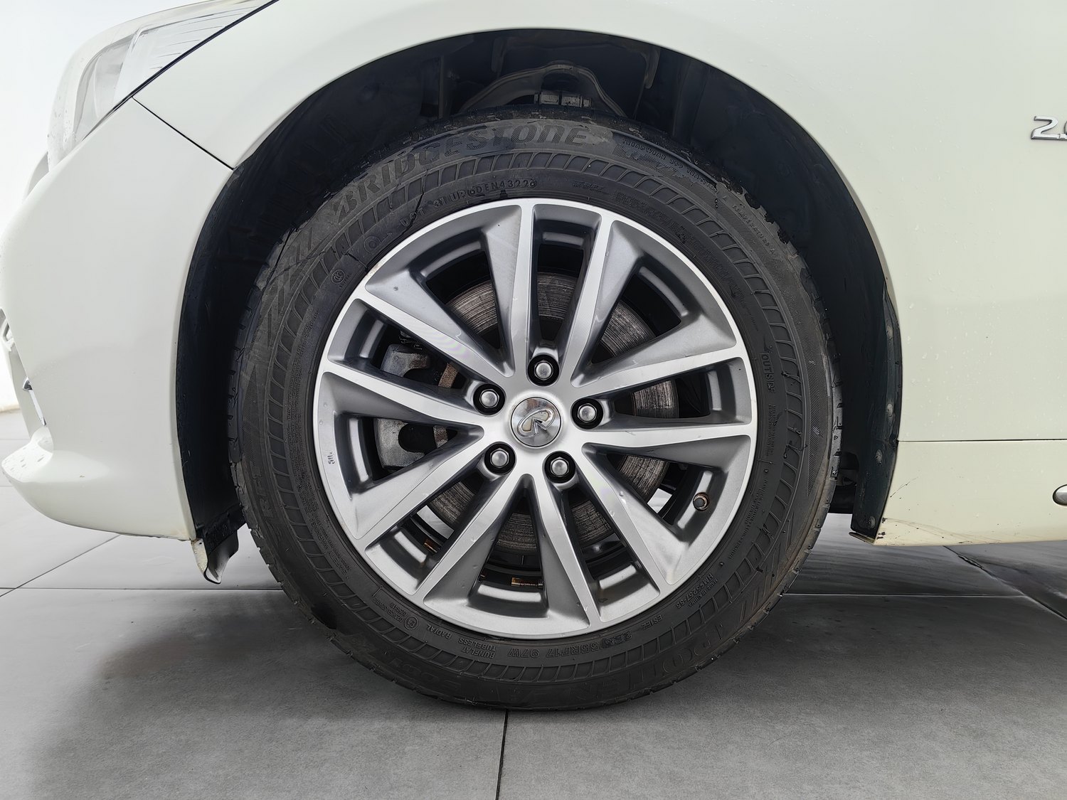 Used Infiniti Q50L 2015 2.0 AT