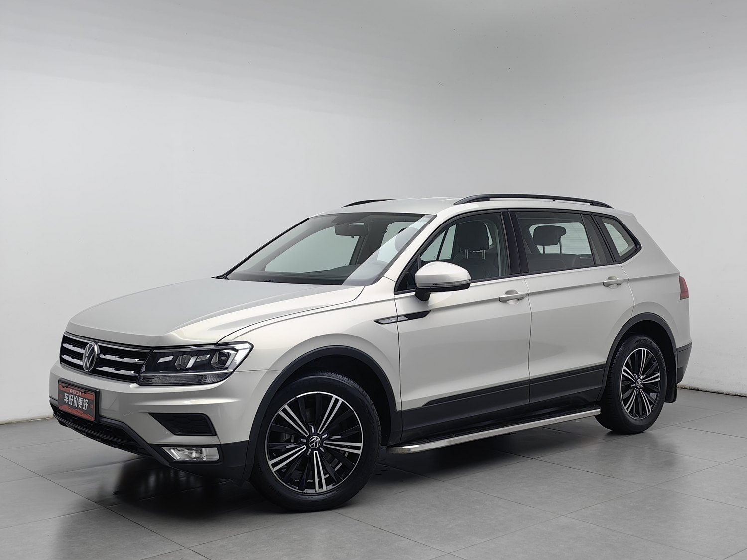 Used Volkswagen Tiguan L 2021 2.0 AT