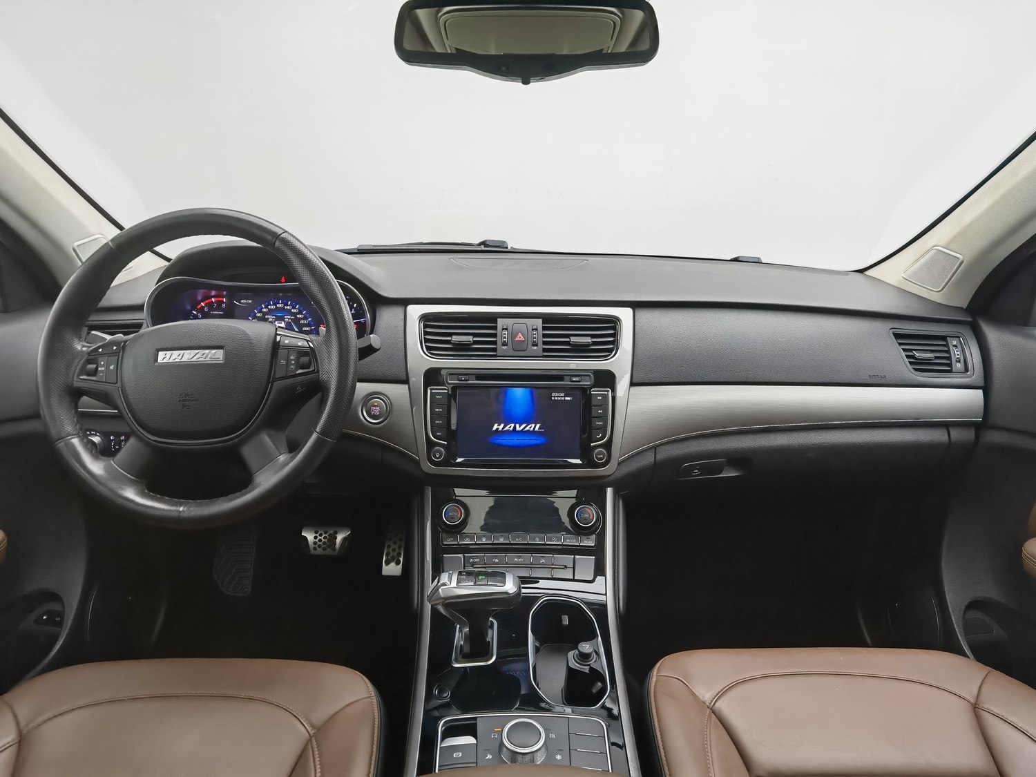 Used Haval H8 2017 2.0 AT