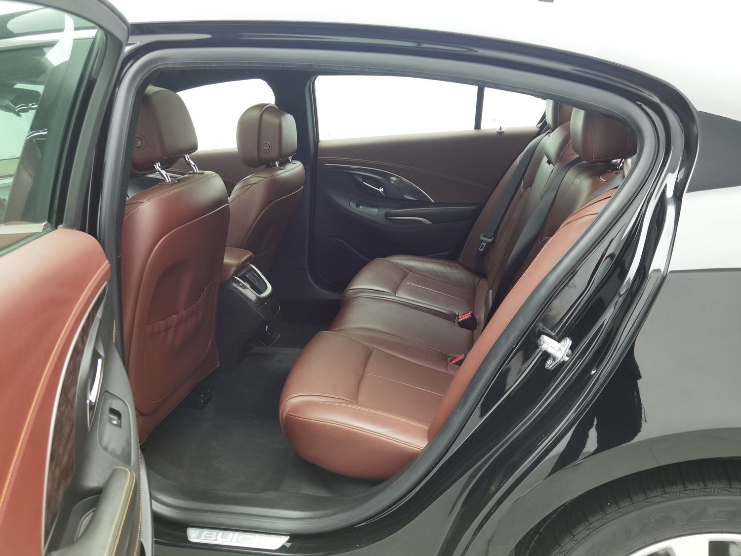 Used Buick LaCrosse 2013 2.4 AT