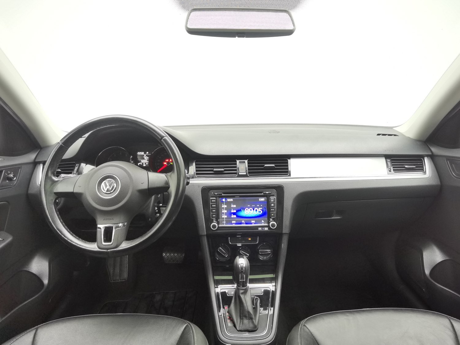 Used Volkswagen Bora 2013 1.6 AT