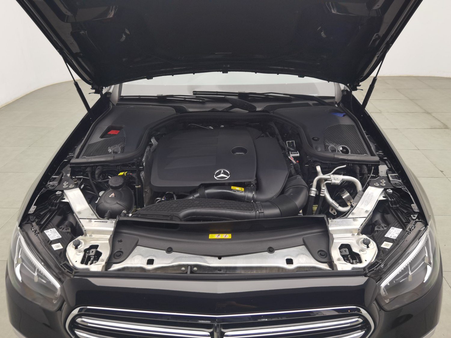 Used Mercedes-Benz E-Class 2022 2.0 AT