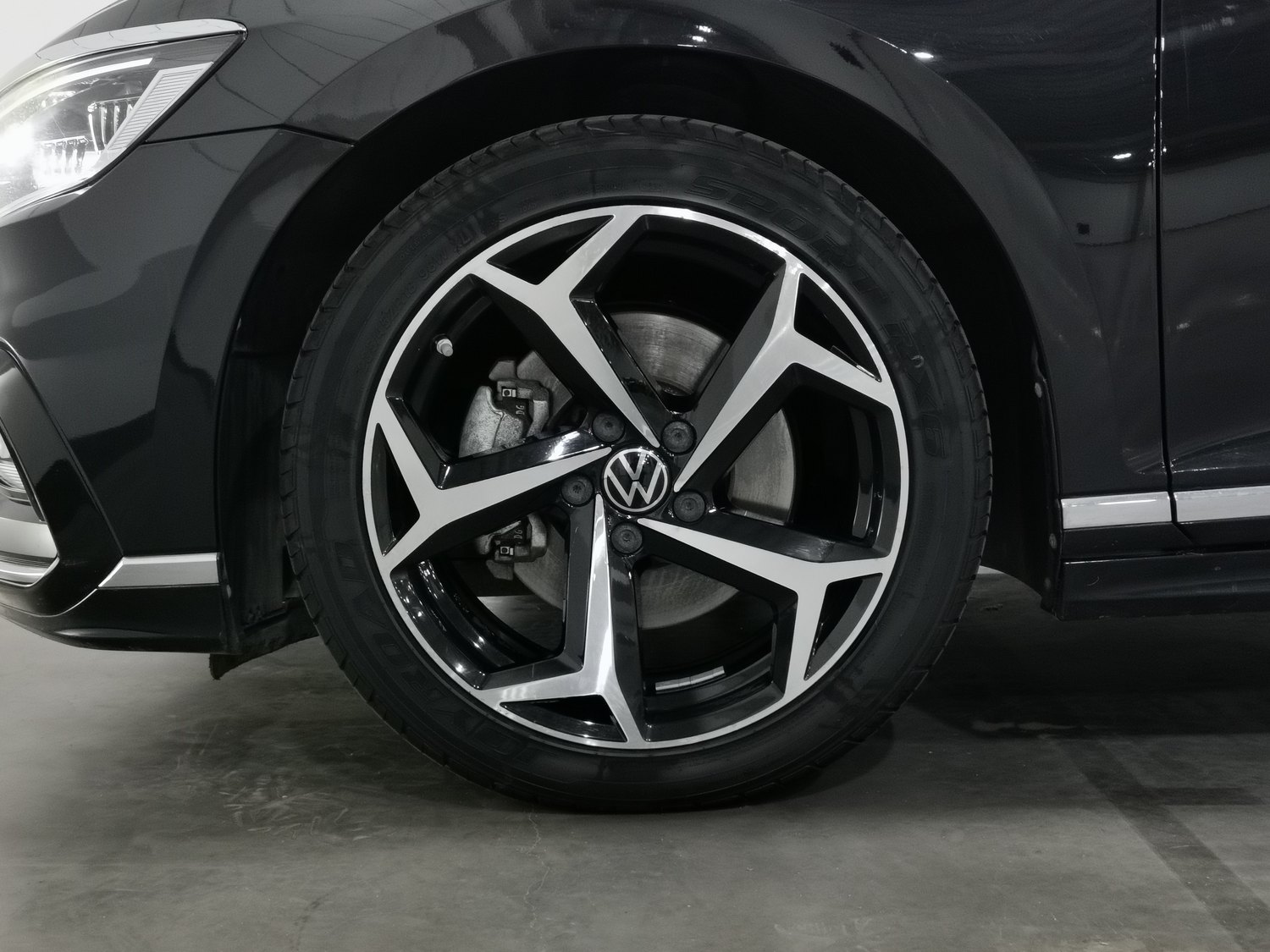Used Volkswagen Magotan 2023 2.0 AT