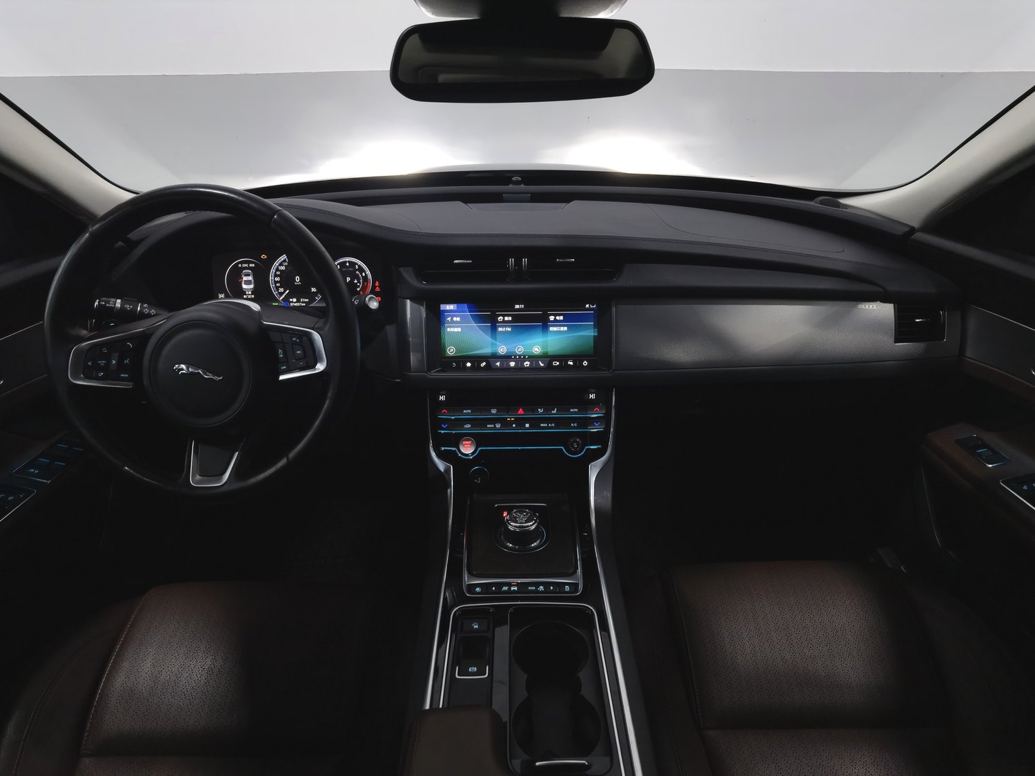 Used Jaguar XFL 2019 2.0 AT