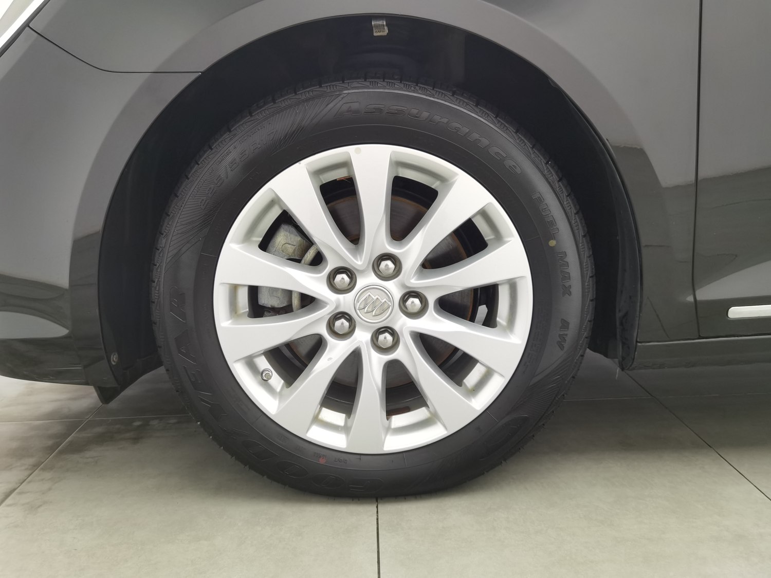 Used Buick LaCrosse 2013 2.4 AT