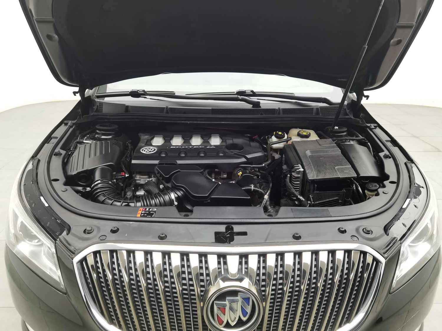 Used Buick LaCrosse 2013 2.4 AT