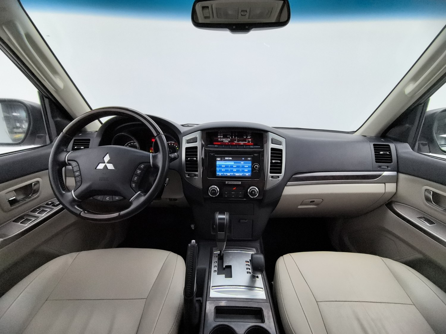 Used Mitsubishi Pajero (Imported) 2019 3.8 AT