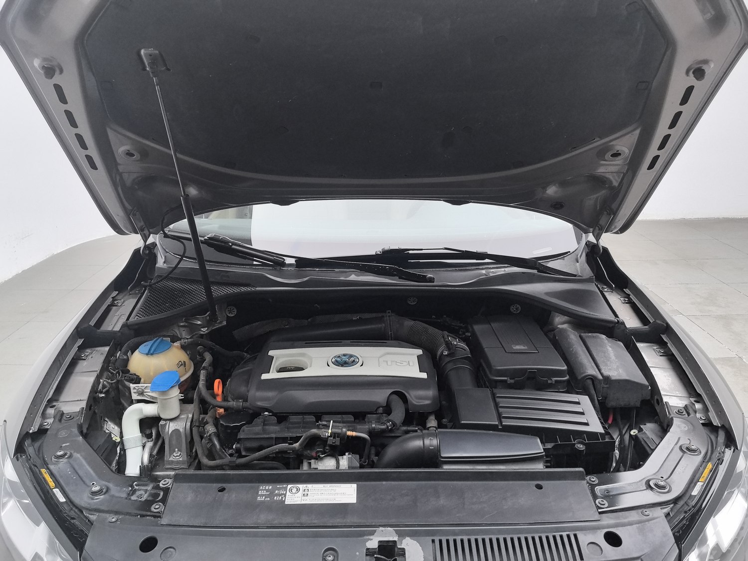 Used Volkswagen Passat 2013 1.8 AT