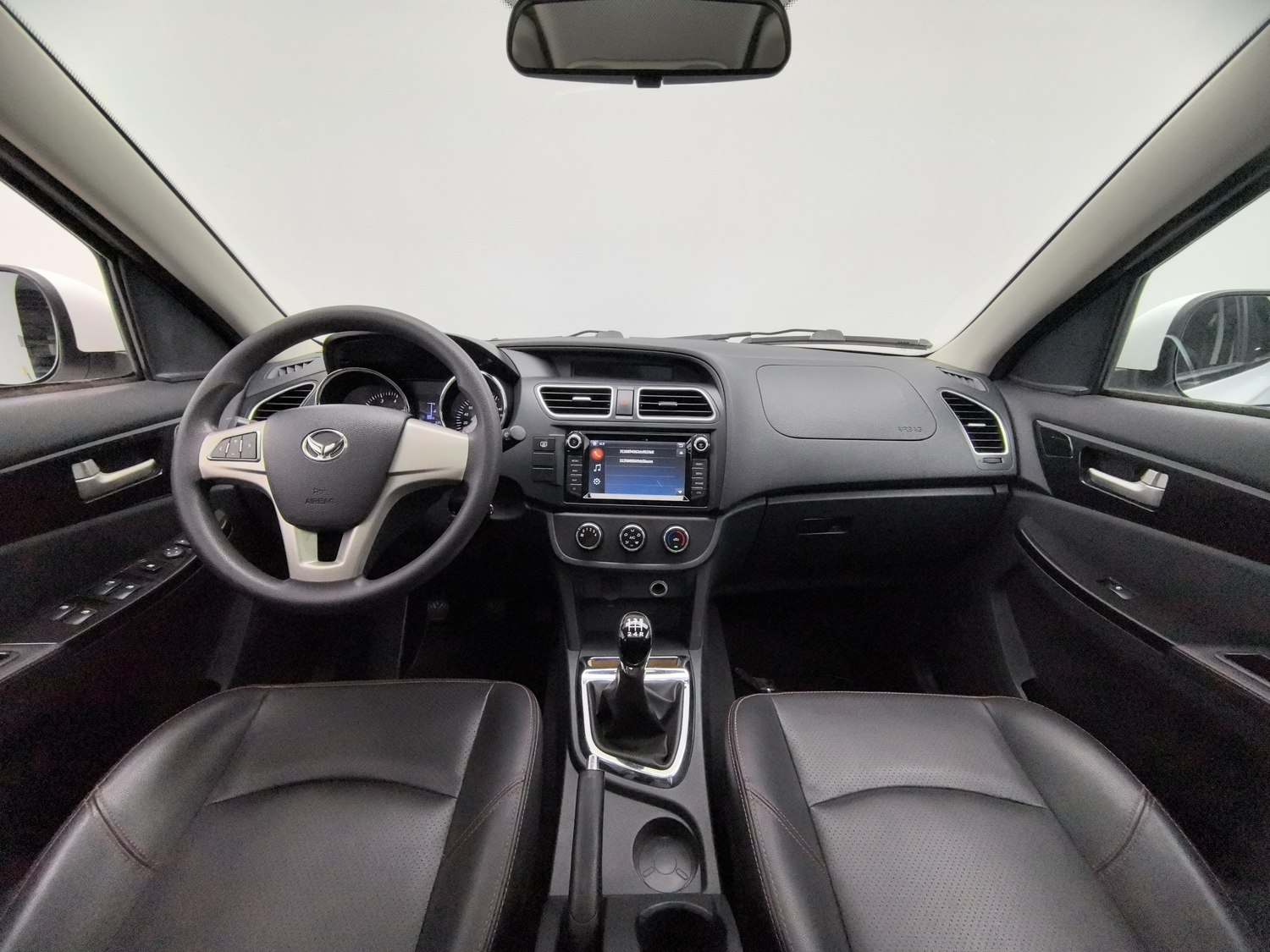 Used BAIC Huansu S2 2016 1.5 MT