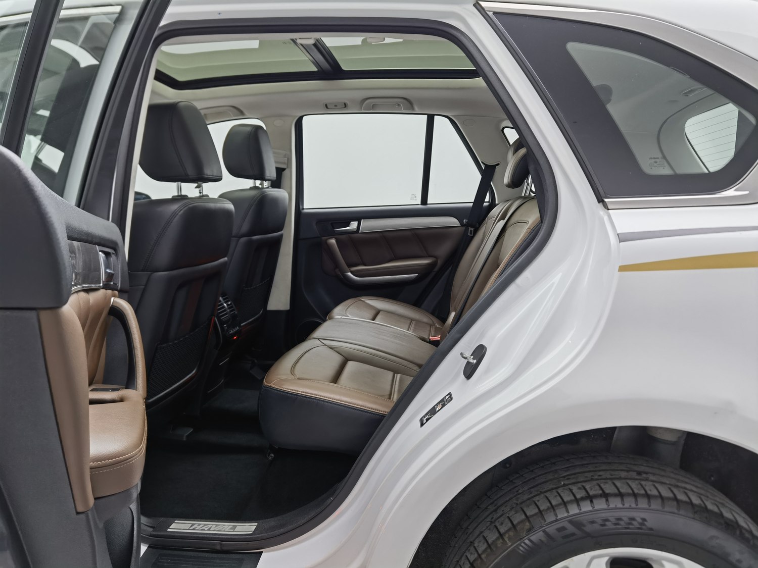 Used Haval H8 2017 2.0 AT
