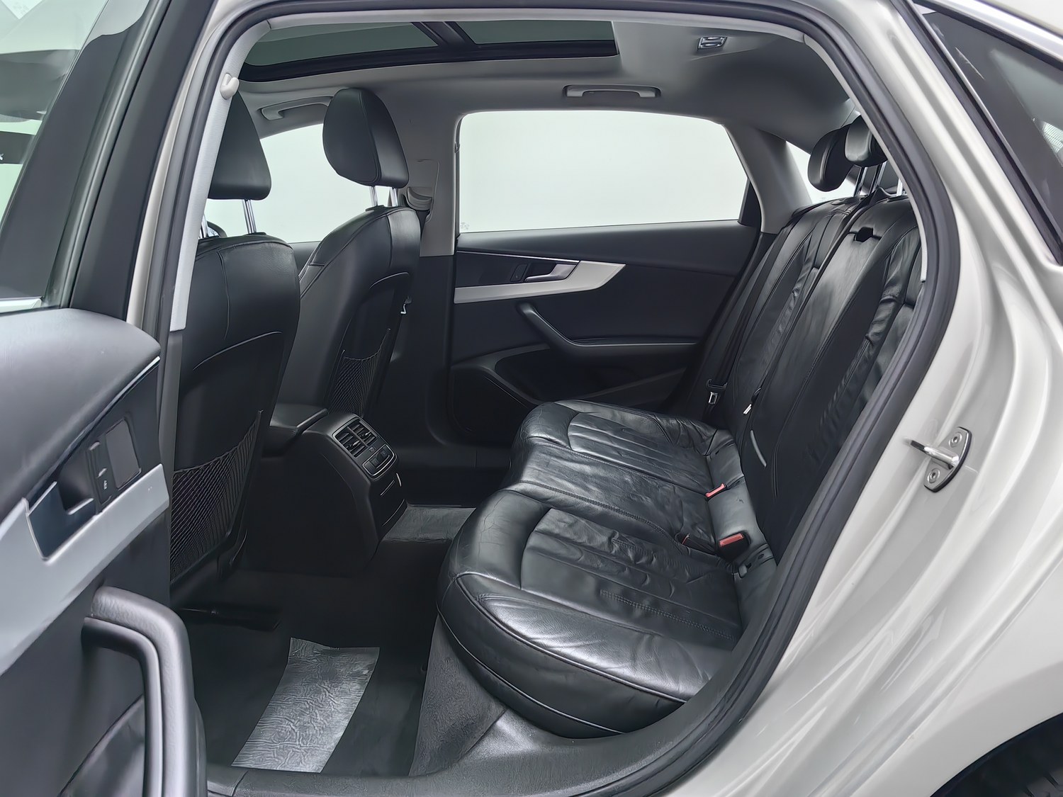 Used Audi A4L 2018 2.0 AT