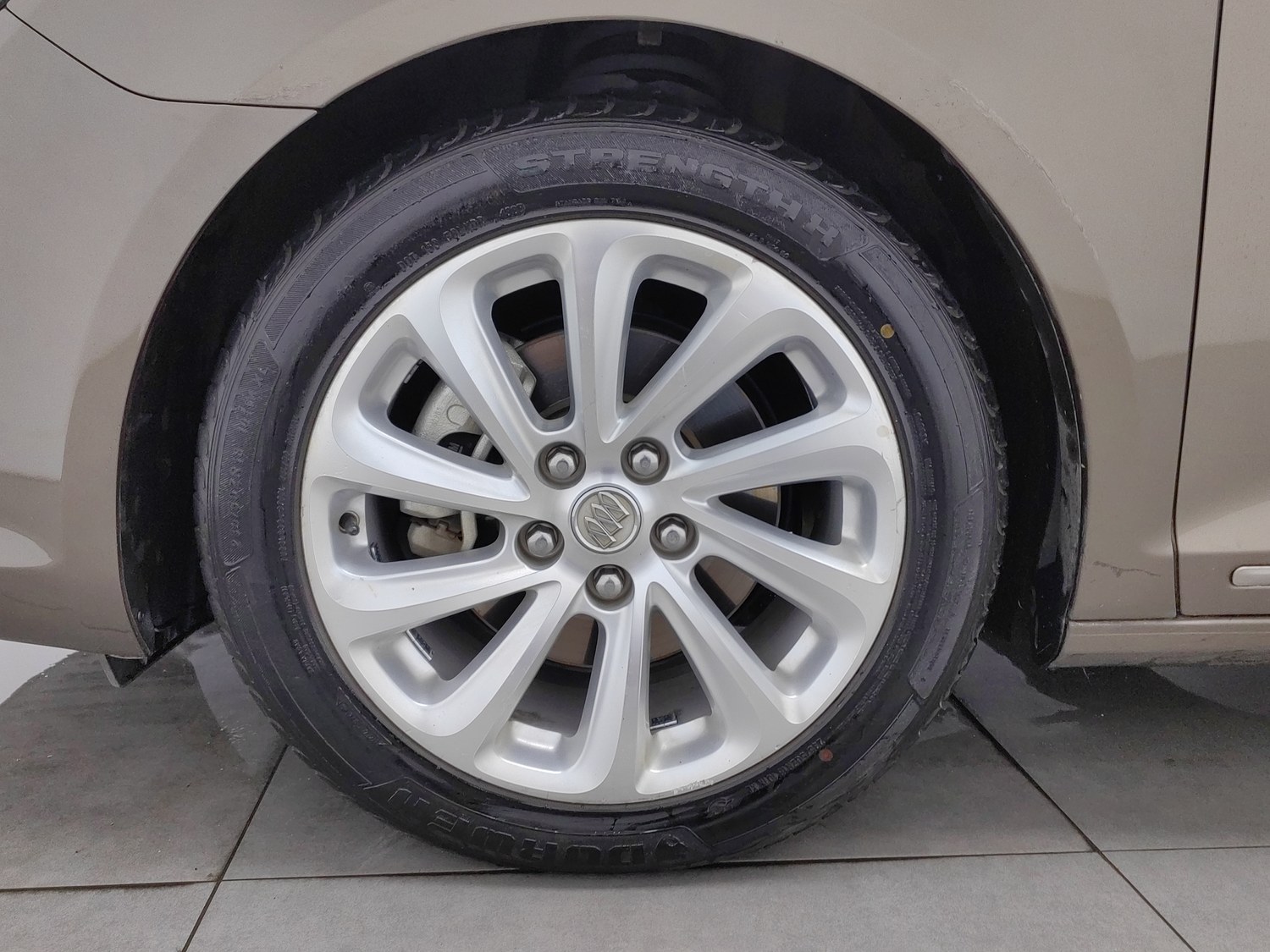 Used Buick LaCrosse 2014 2.0 AT