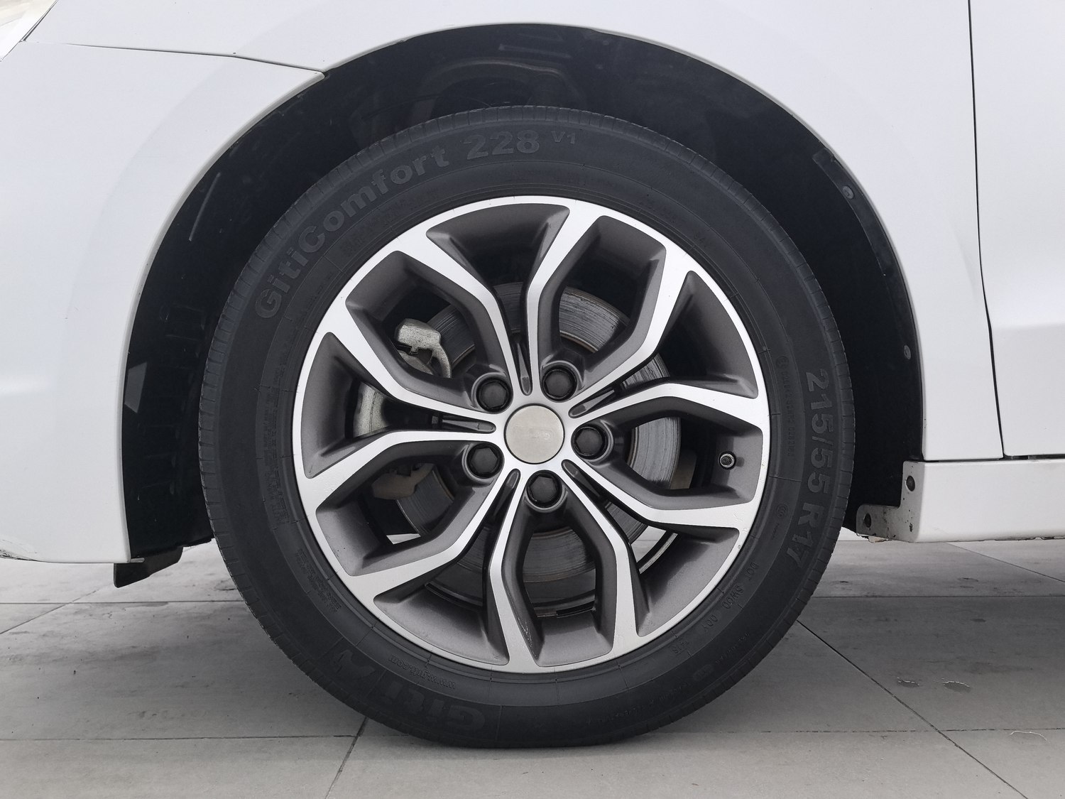 Used Geely Borui 2017 2.4 AT