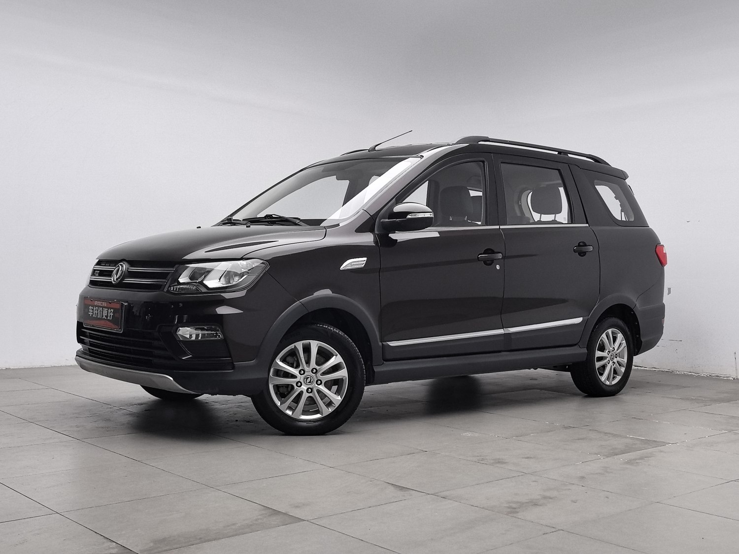 Used Dongfeng Fengon 370 2016 1.5 MT