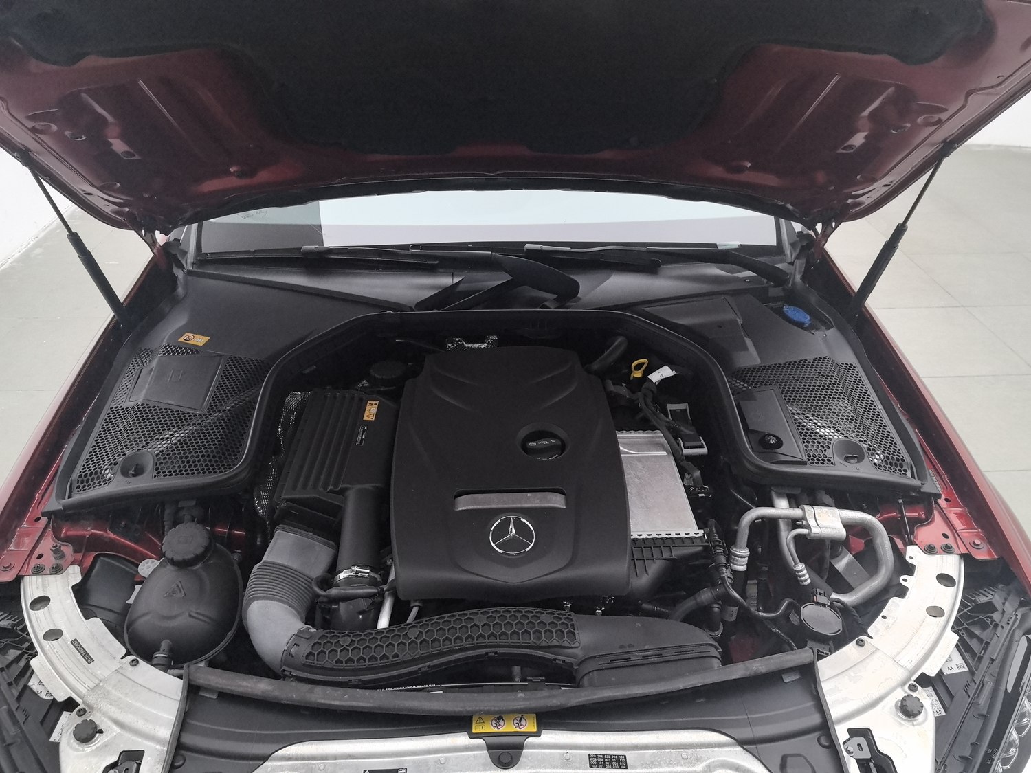 Used Mercedes-Benz C-Class 2016 2.0 AT