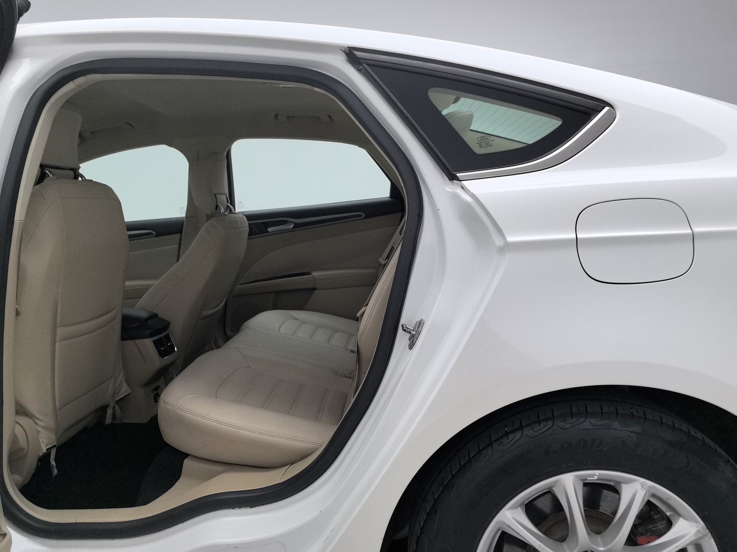 Used Ford Mondeo 2013 1.5 AT