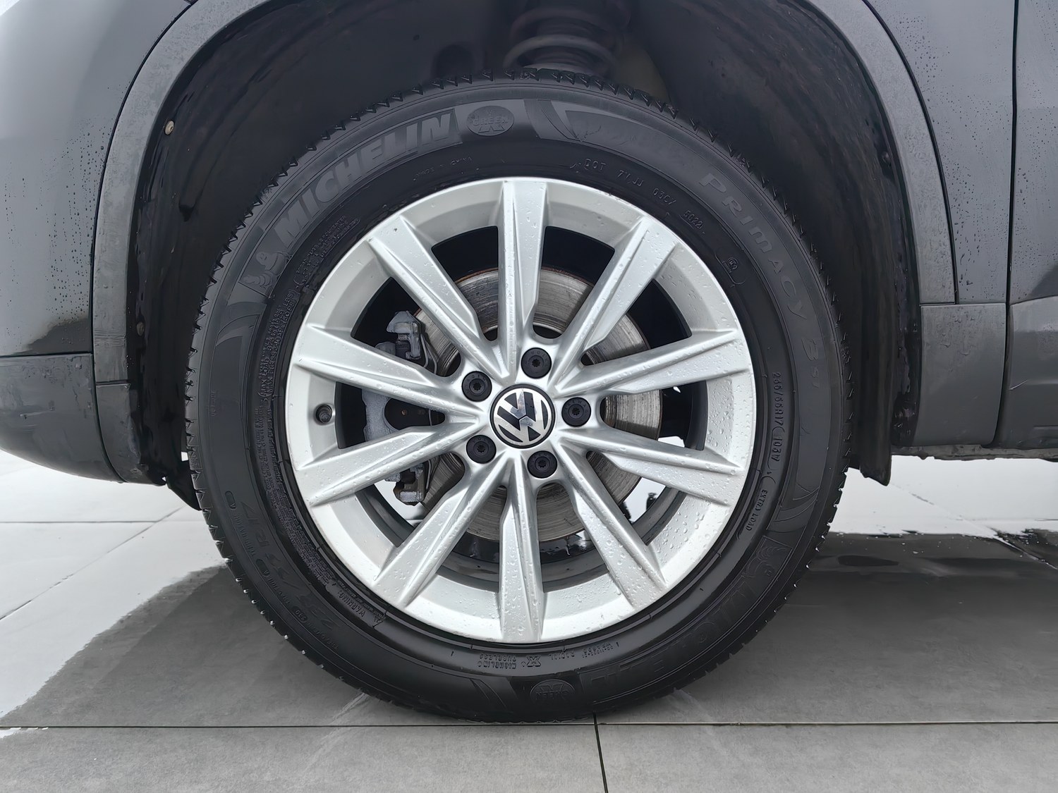 Used Volkswagen Tiguan 2015 1.8 AT