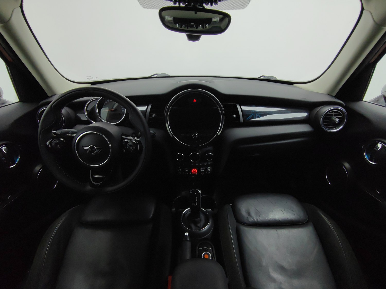 Used MINI MINI 2019 1.5 AT