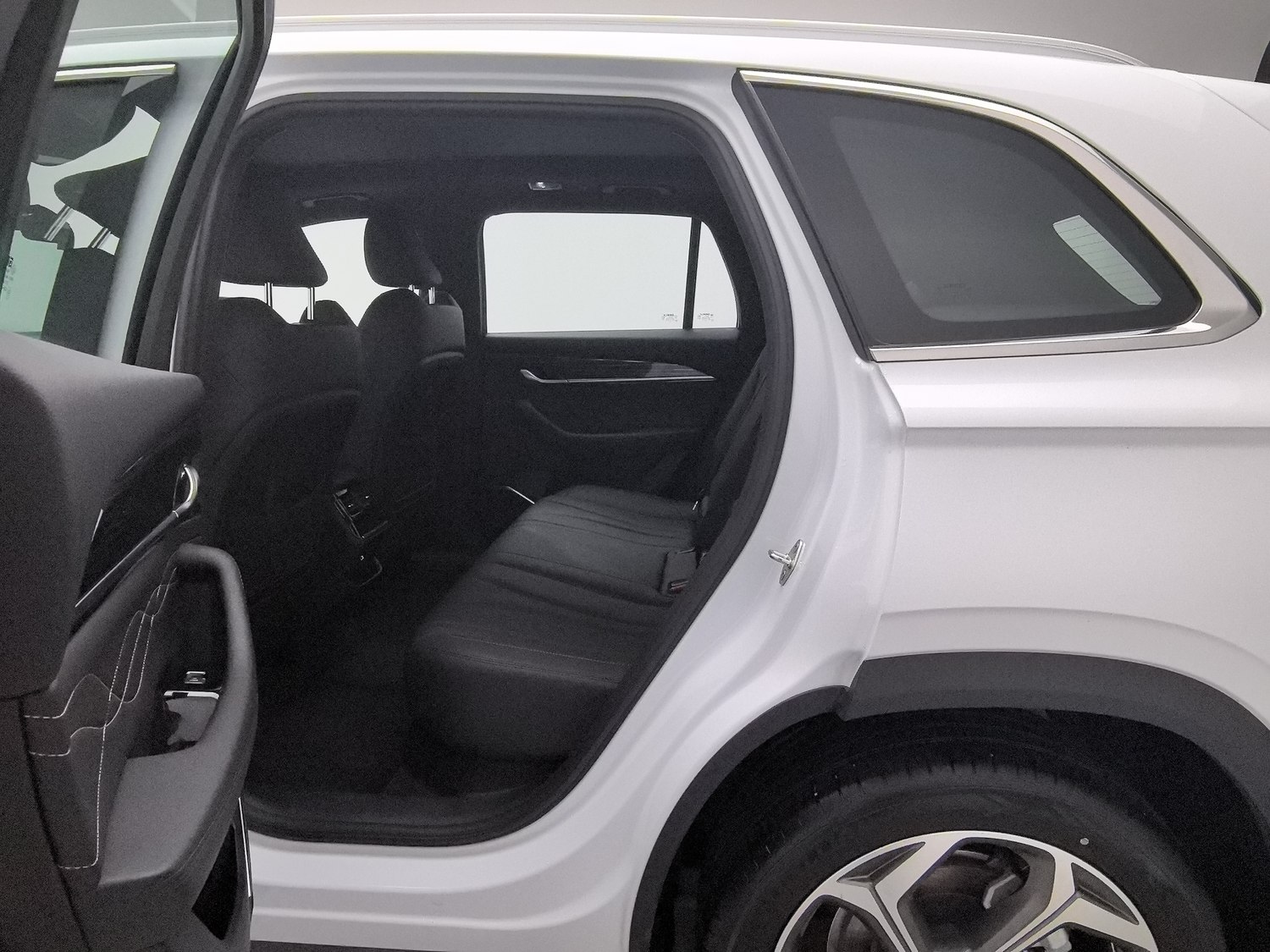 Used Geely Xingyue L 2024 2.0 AT
