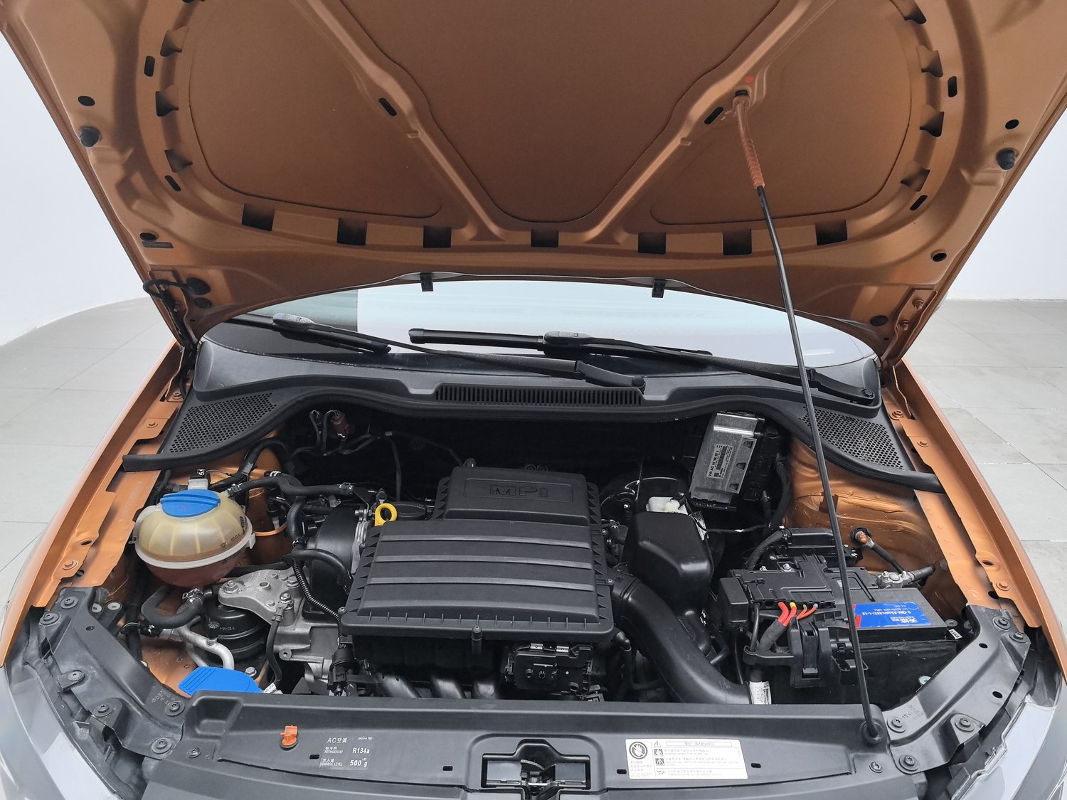 Used Volkswagen Polo 2014 1.6 AT