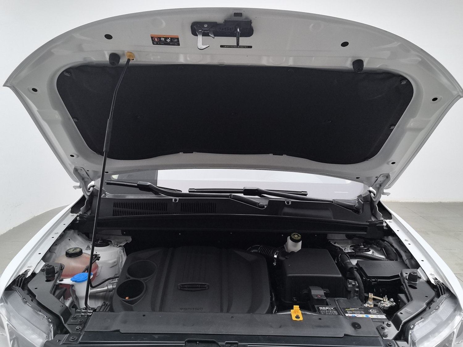 Used Geely Boyue 2021 1.8 MT